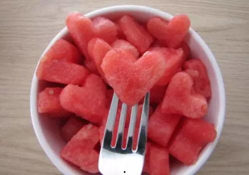 网红大勺子吃瓜视频播放,揭秘娱乐圈幕后真相